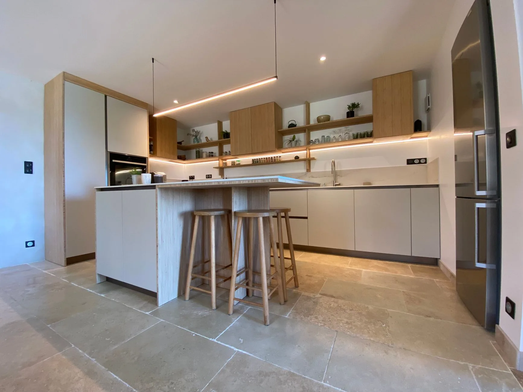 Cuisine équipée sur mesure à Gerpinnes
